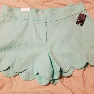 Crown and Ivy Shorts
